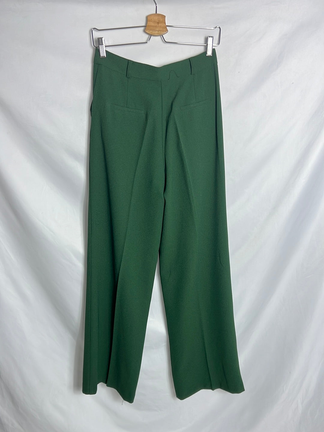 ASOS. Green palazzo pants. TS