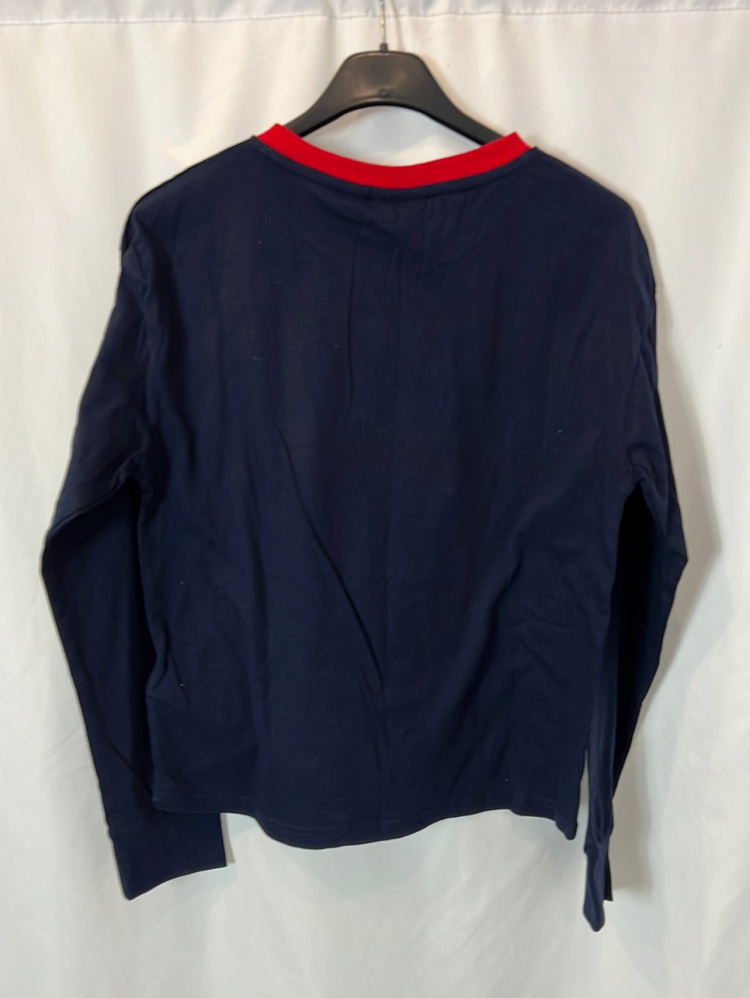 FILA. Long-sleeved logo T-shirt. Size 16 (S)