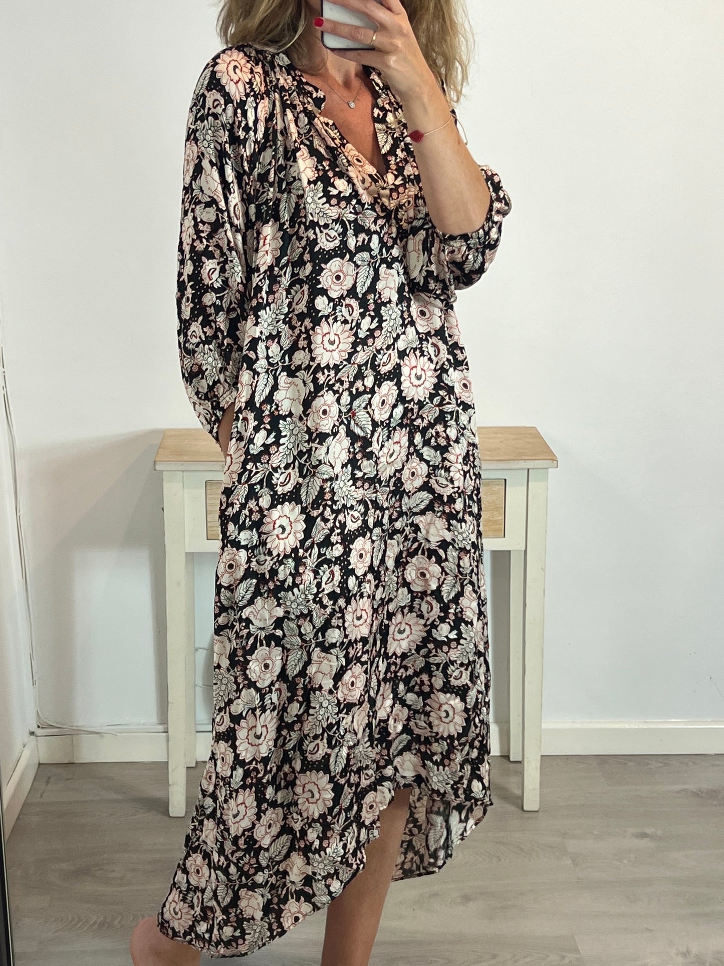 CHARLIE JOE. Asymmetrical print maxi dress. TS
