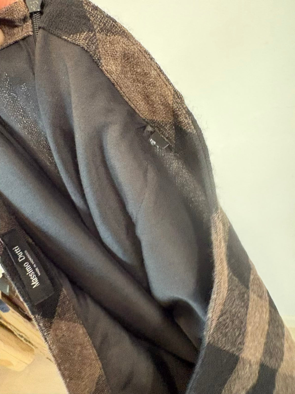 MASSIMO DUTTI. Falda asimétrica cuadros con lana