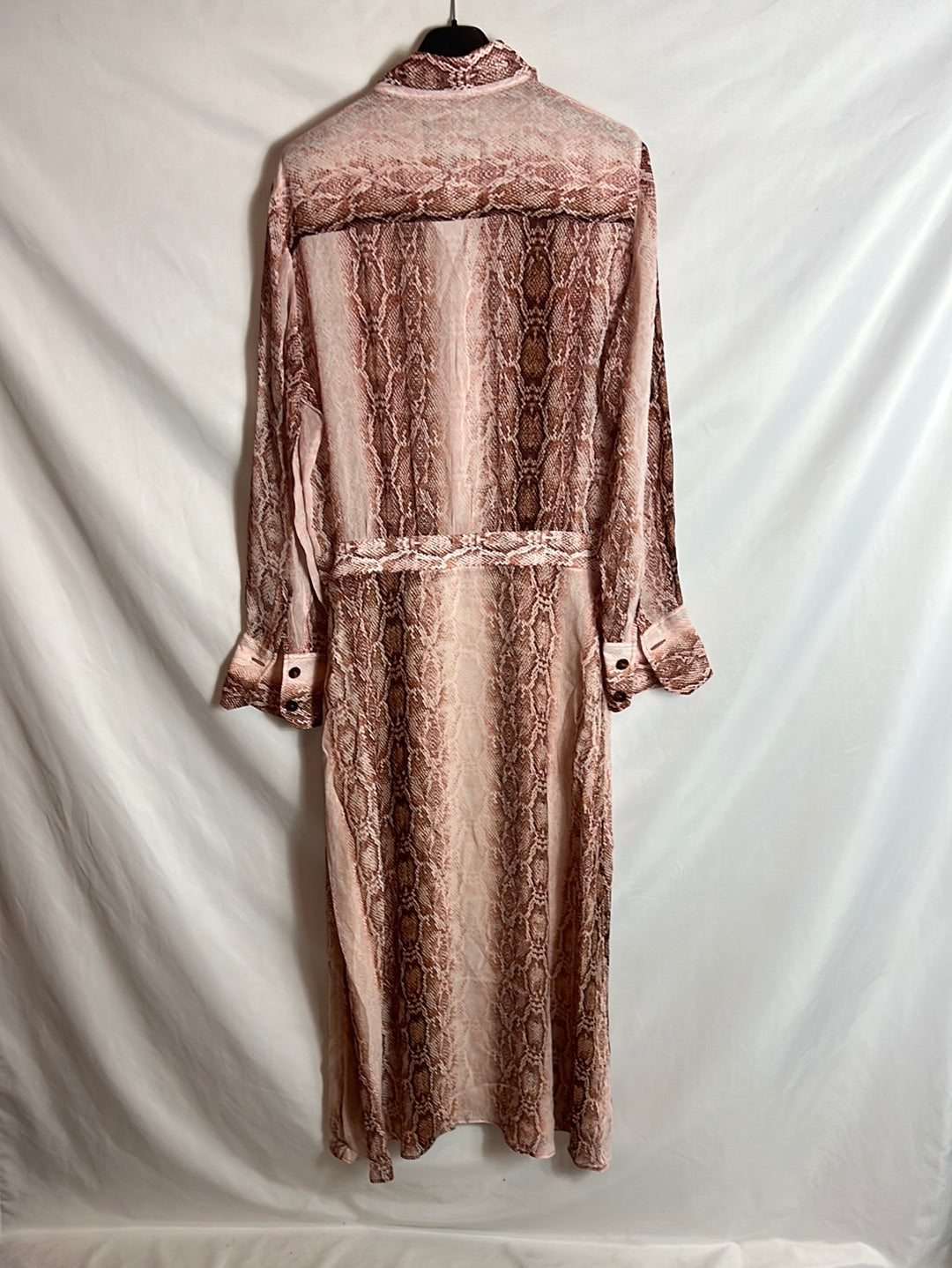 MASSIMO DUTTI. Vestido midi animal print rosa. T 40