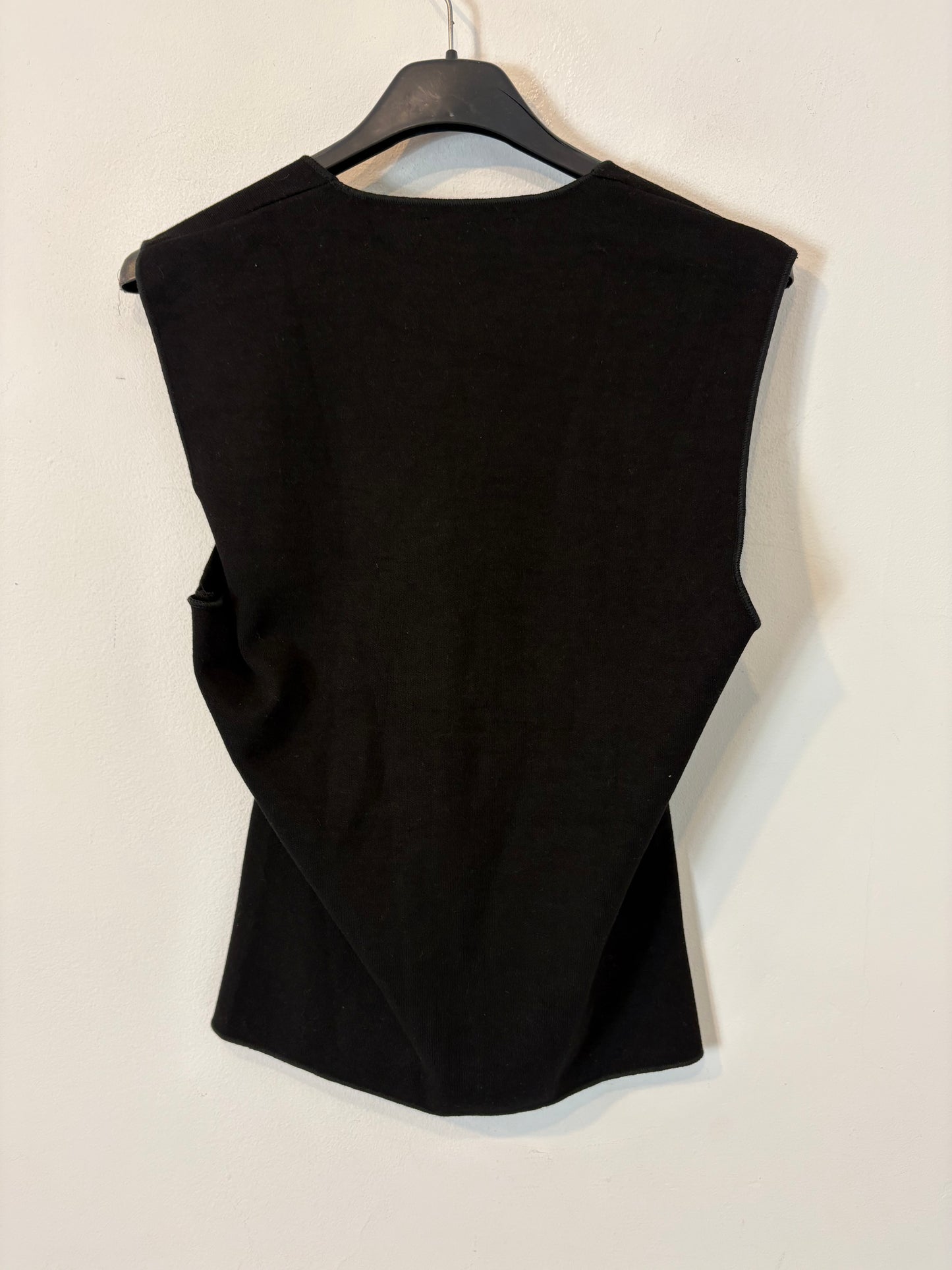 ZARA. Top negro punto elástico. T L