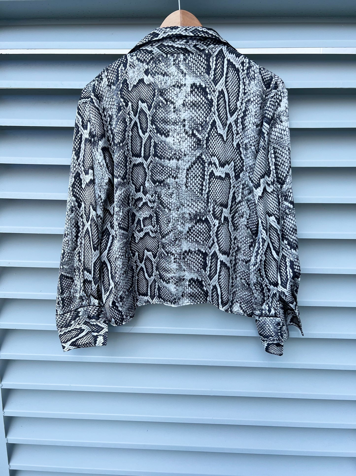 MAROLA. Mustard textured wool skirt. S/M