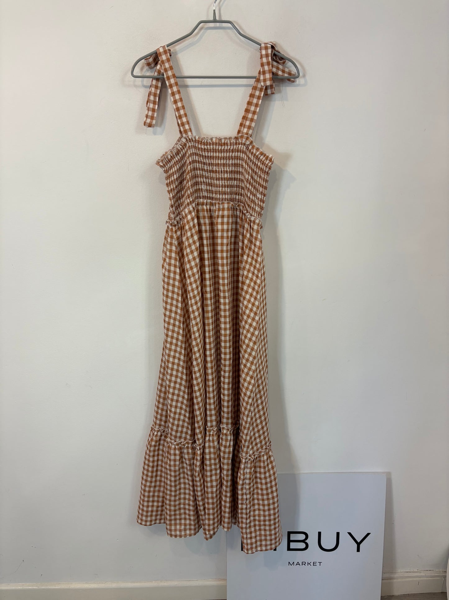 AMEÉ. Sleeveless fringed sweater S.(s)