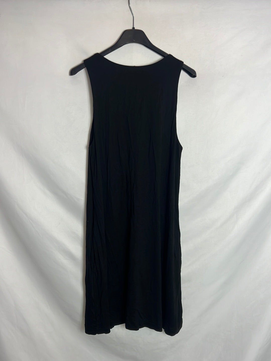 H&M. Vestido corto negro T.xs