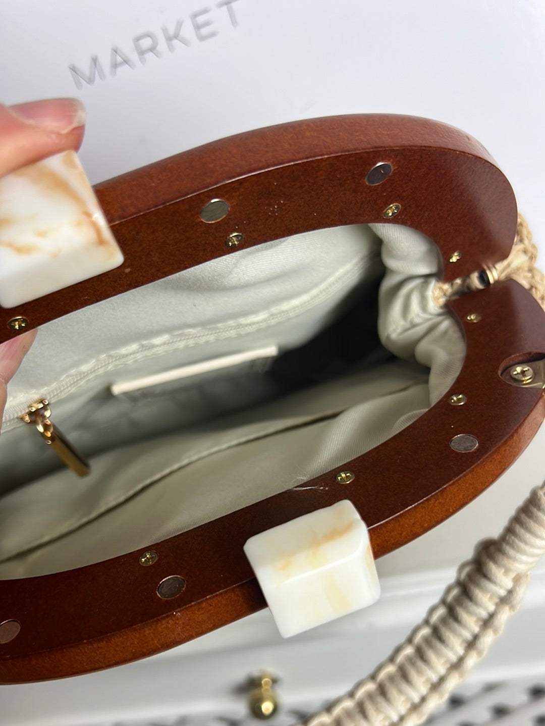 PARFOIS. Bolso mimbre semirigido