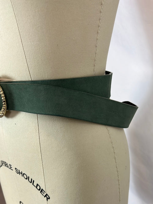 SEZANE. Cinturón verde piel T.90