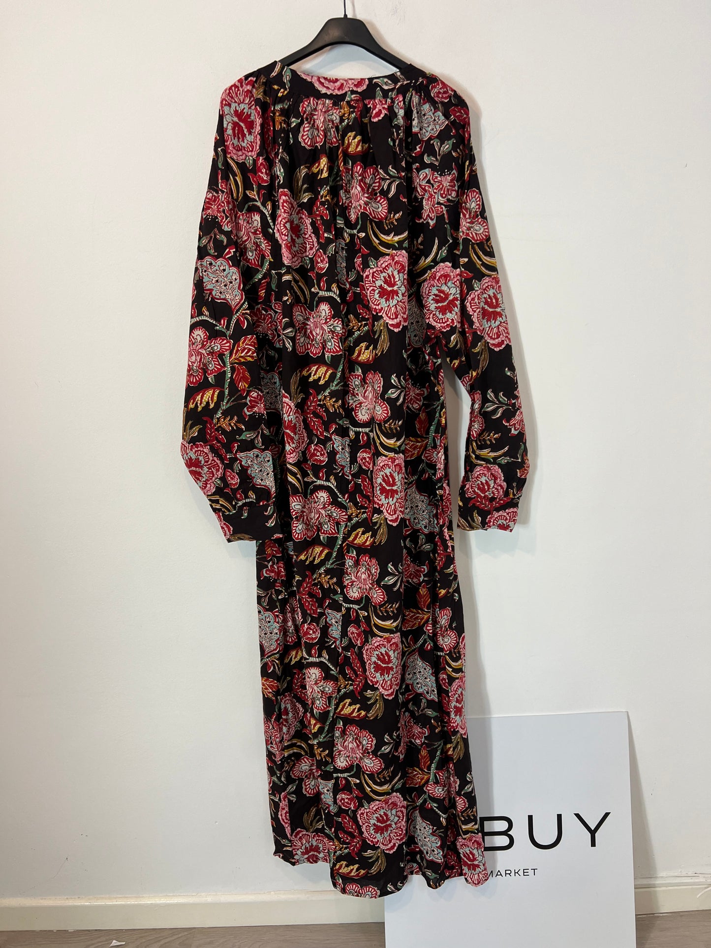 BUGANVILIA. Vestido negro flores T. XL/2XL