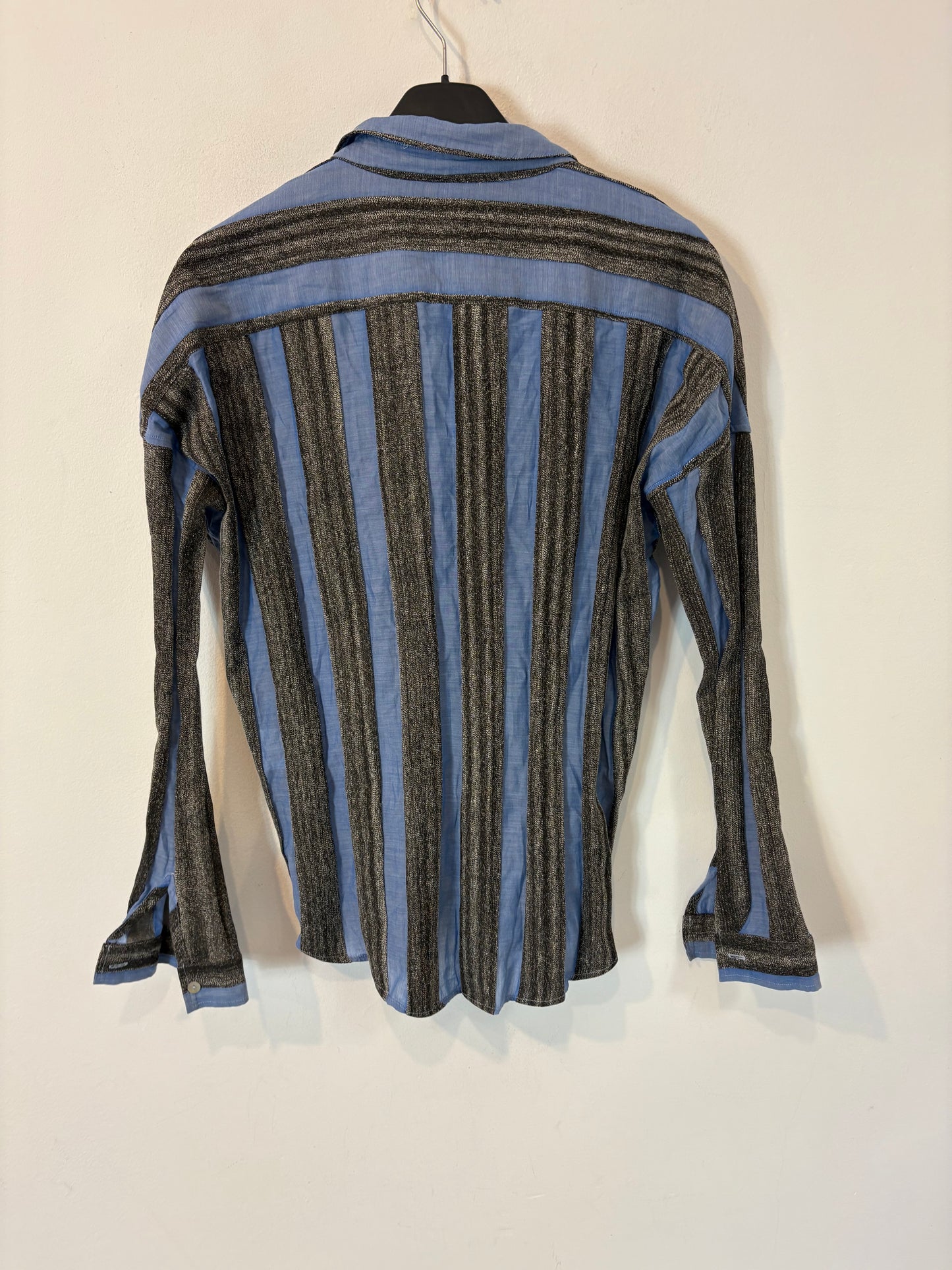 RICH&ROYAL. Two-tone textured blouse. TS