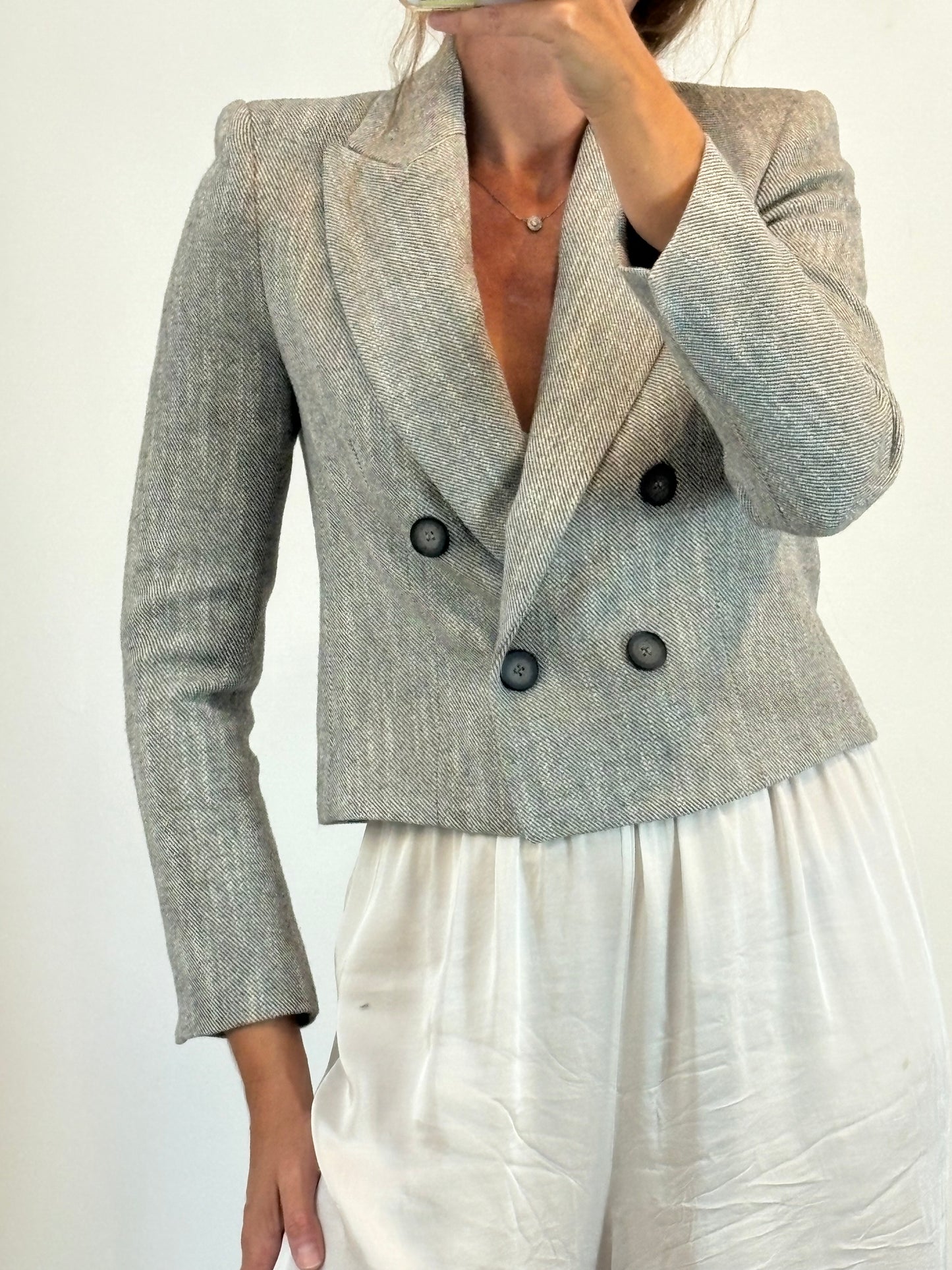 ZARA. Chaqueta con lana gris jaspeada. T S