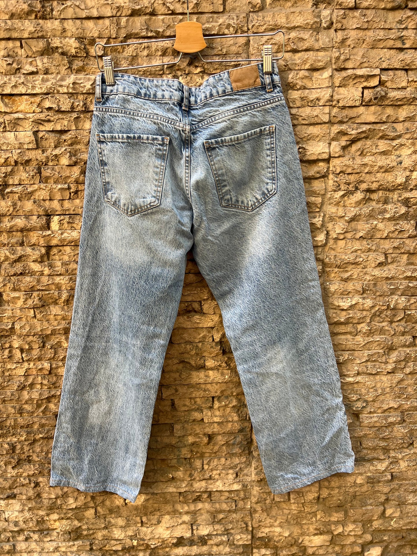 ZARA. Denim recto claro. T 36