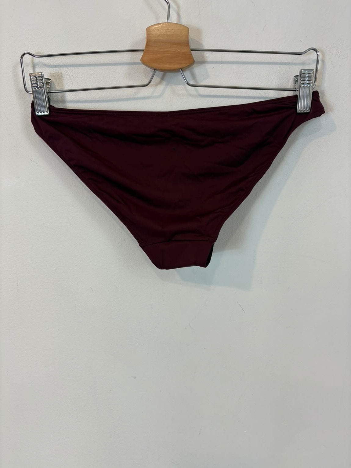 OYSHO. Braguita bikini granate