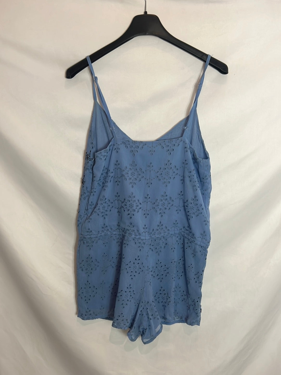 AMICHI. Blue short jumpsuit with rhinestone detail. TS