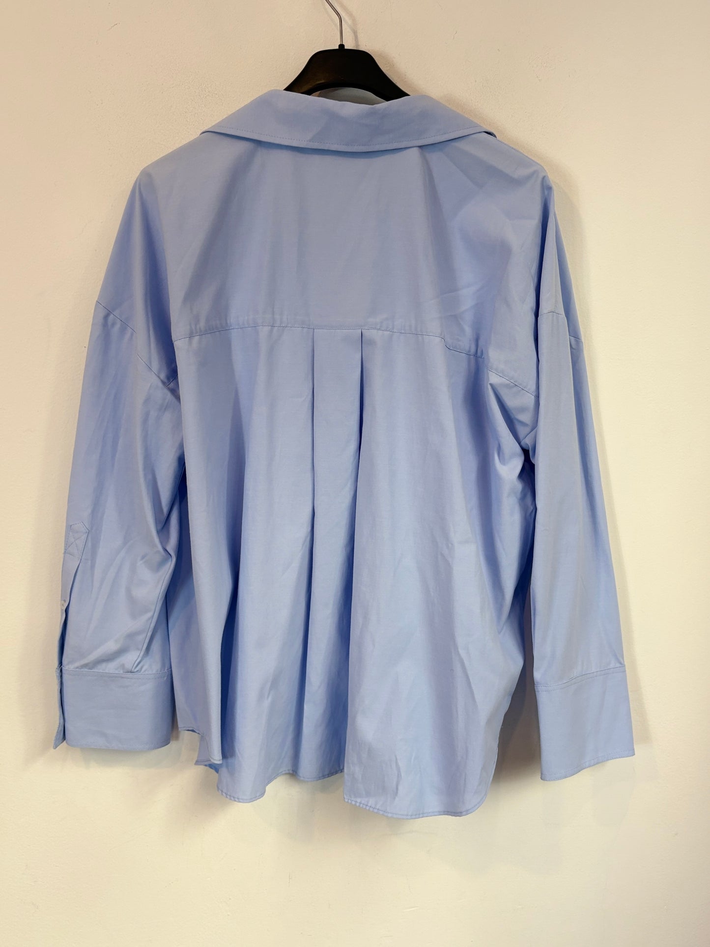 ZARA. Black stretch knit top. TL