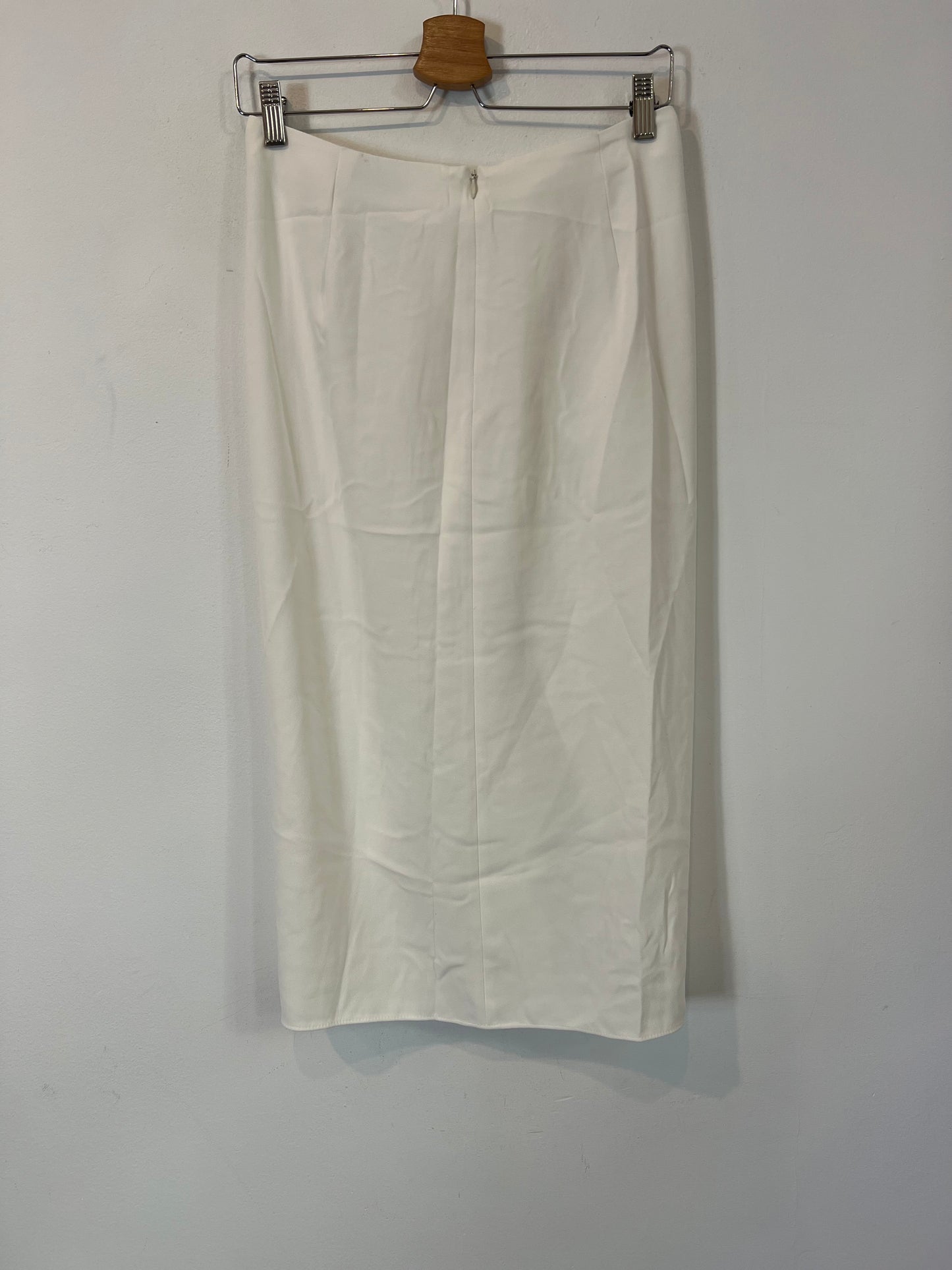 ZARA. falda midi blanca abertura T.m