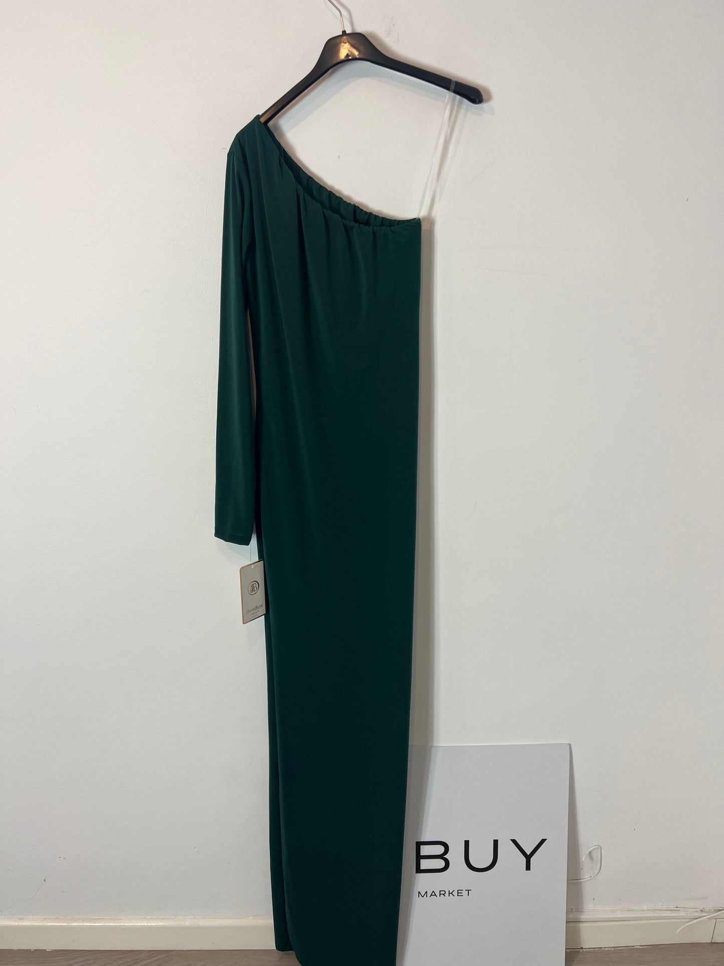 OTRAS. Vestido largo verde asimétrico. T XS/S