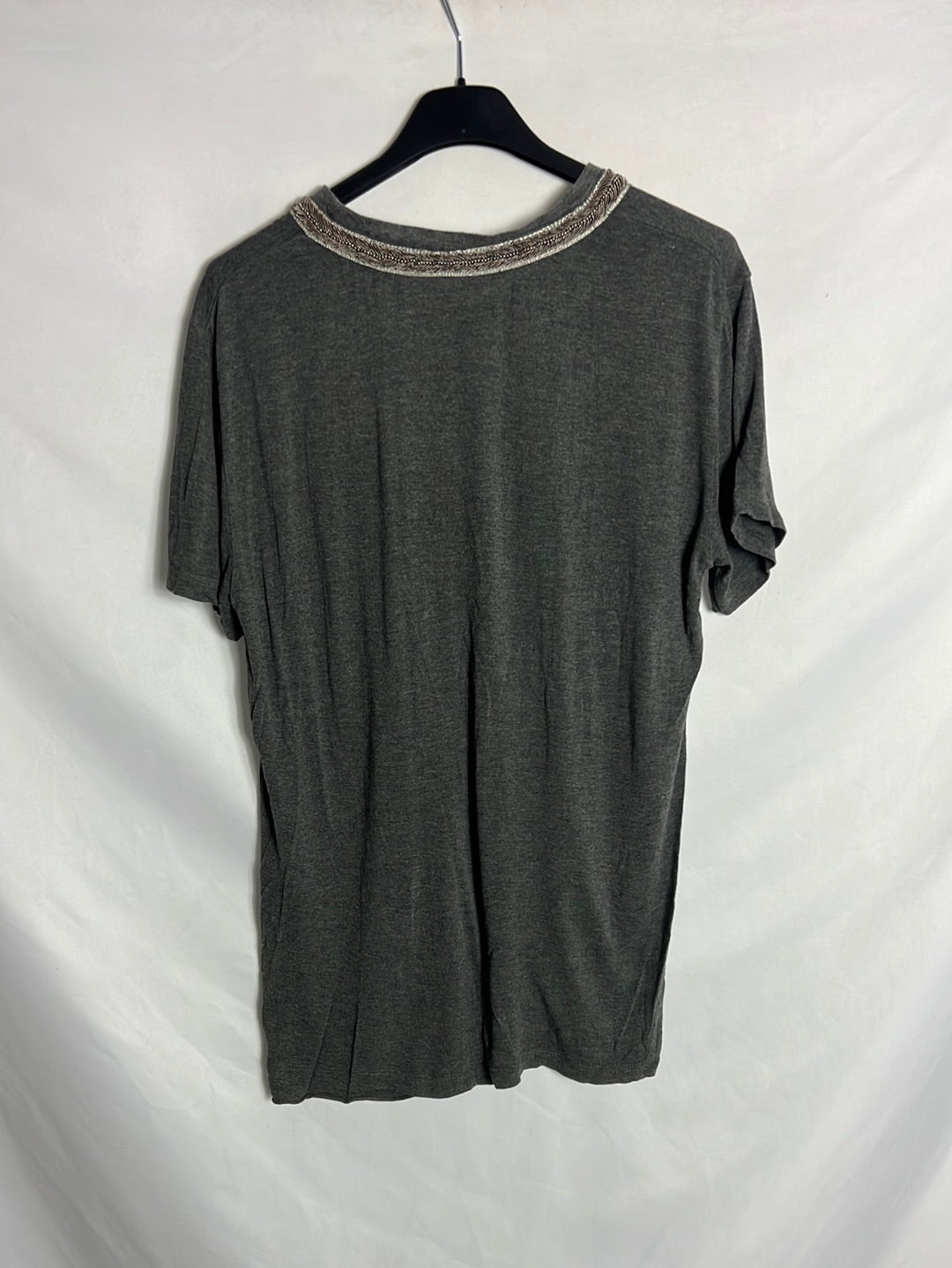 THE KOOPLES. Flowy gray T-shirt with collar detail. TS