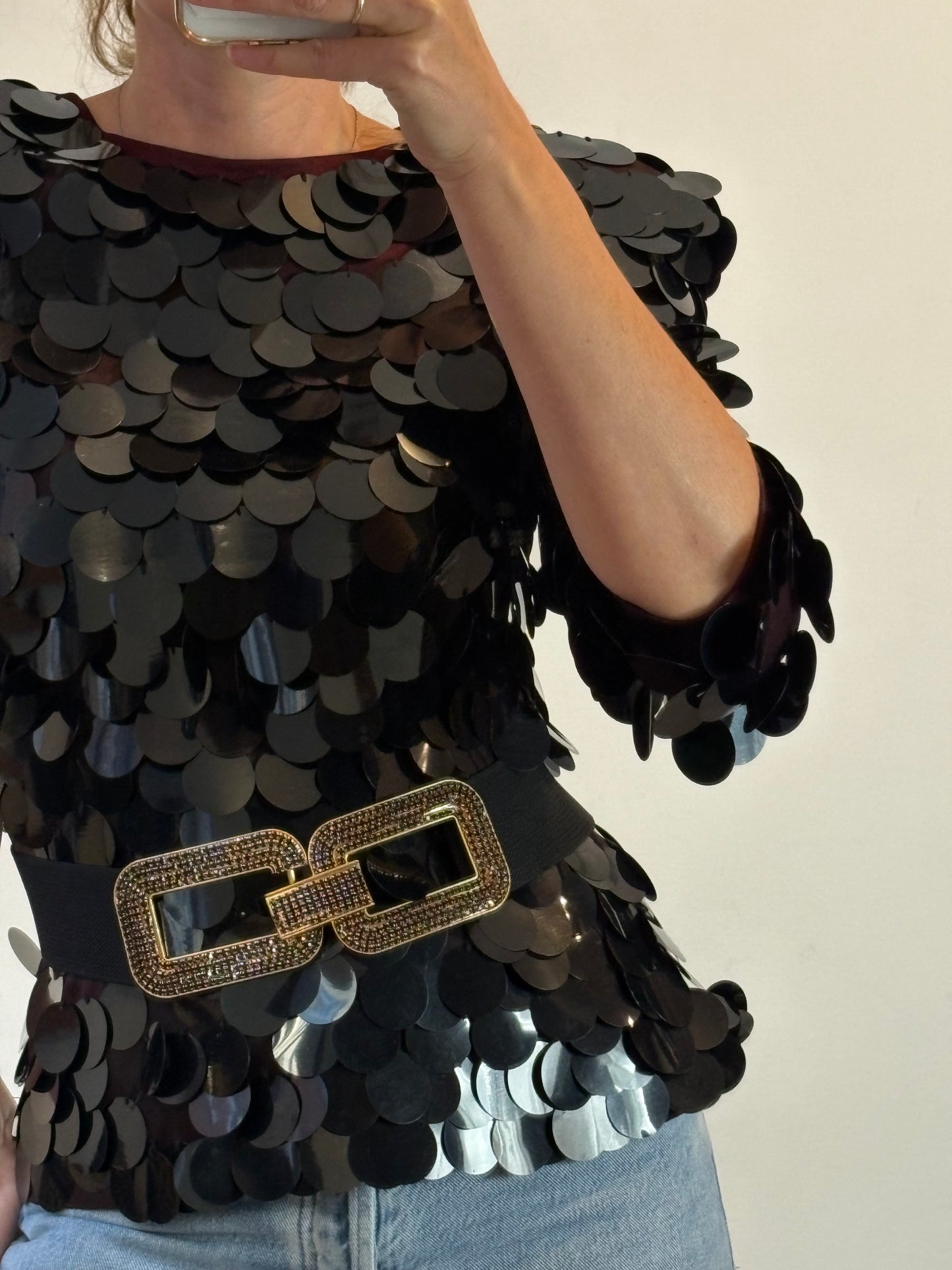 OTRAS. Top lentejuelas maxi