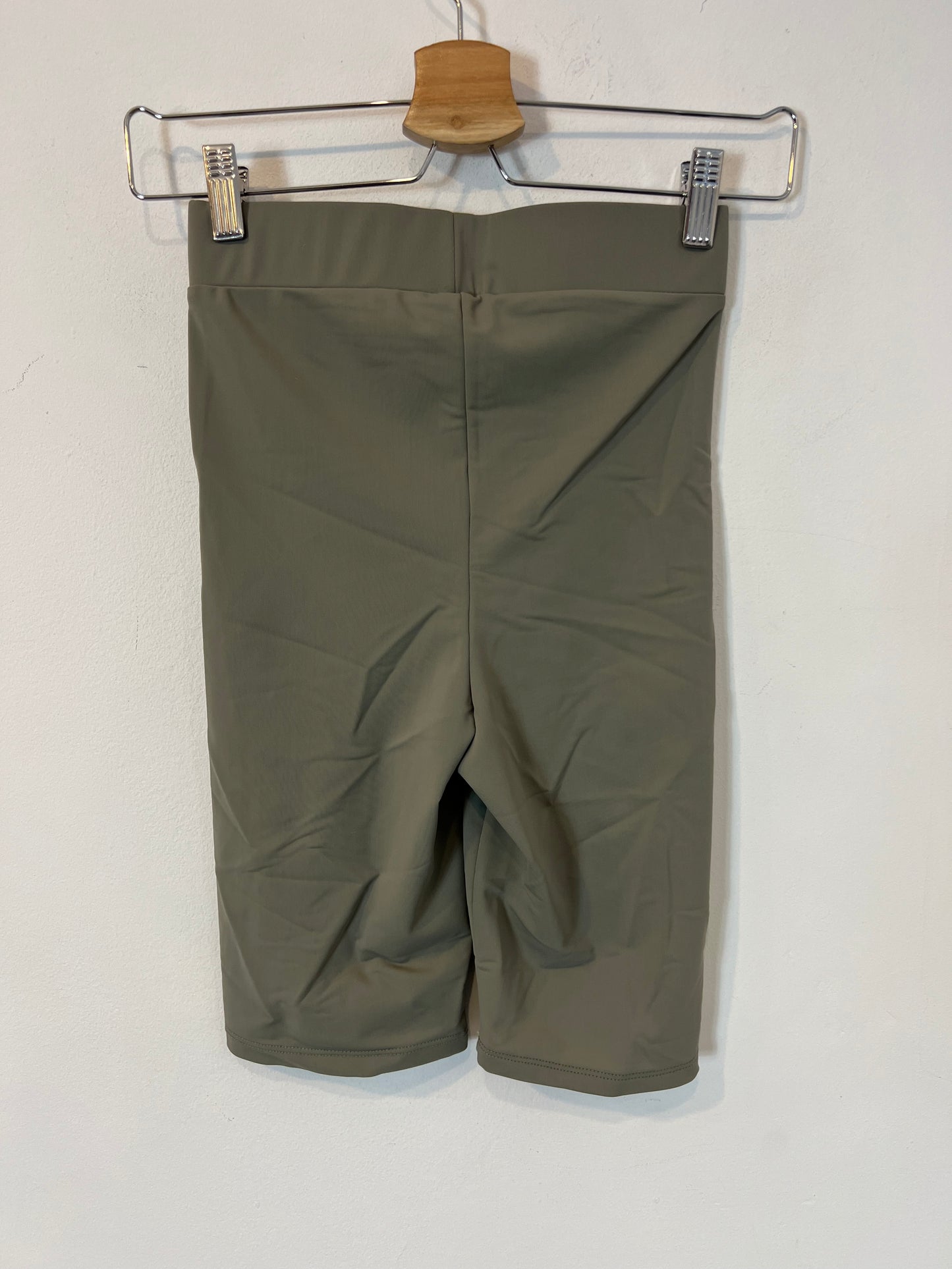 ZARA. Green stretch tights. TS