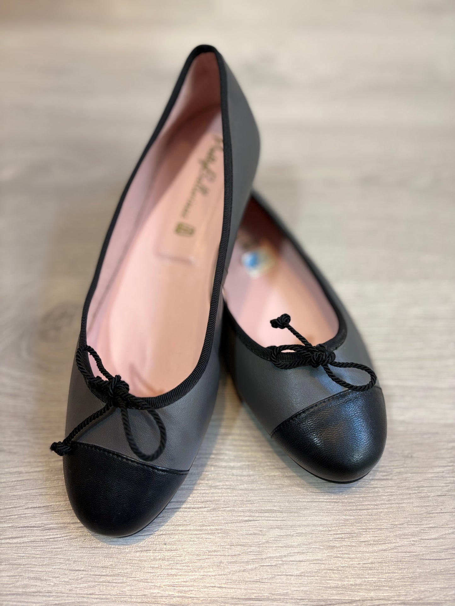 PRETTY BALLERINAS. Bailarinas piel bicolor grises. T 40