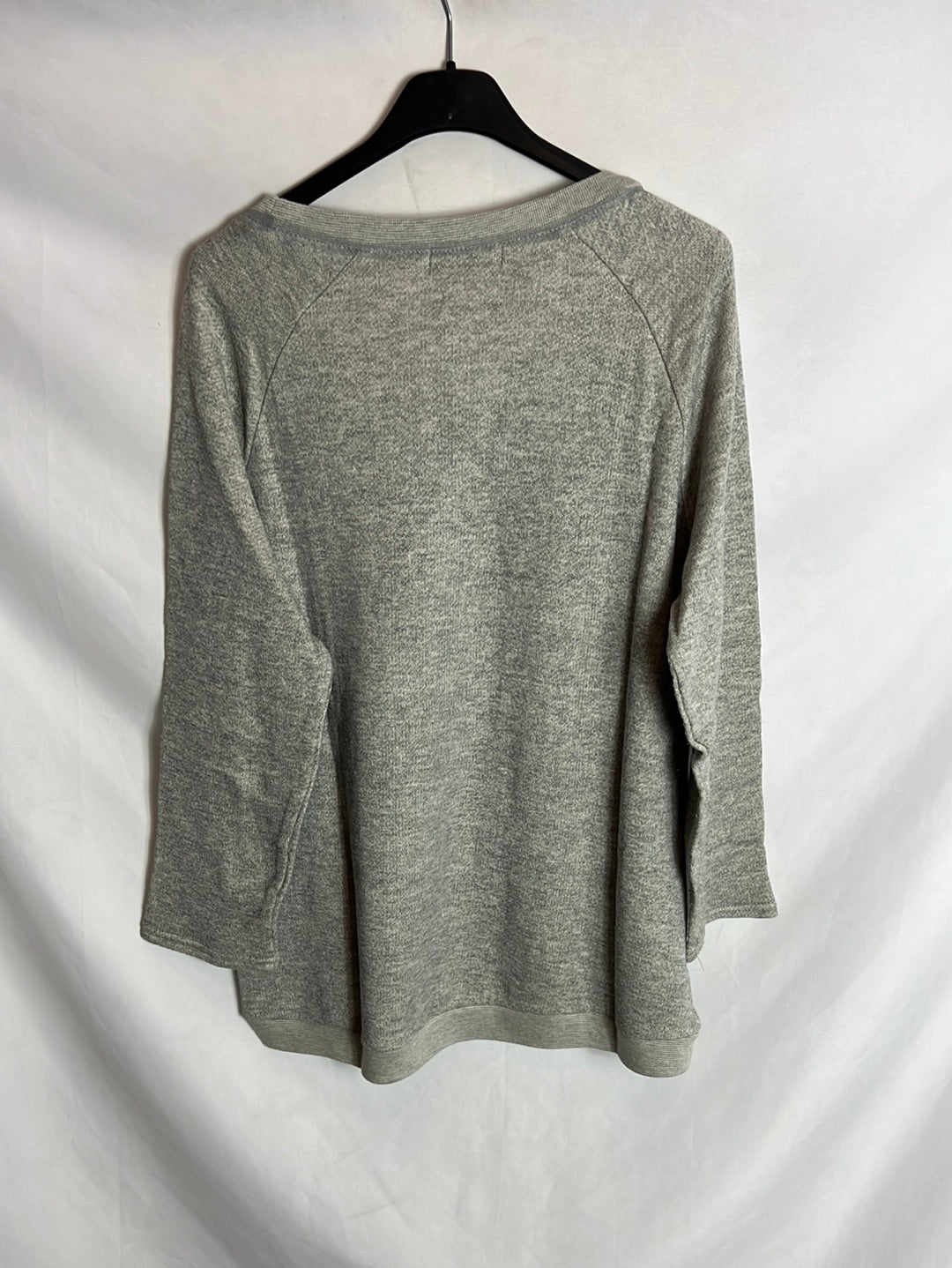 AMICHI. Thin gray sequin sweatshirt. TM