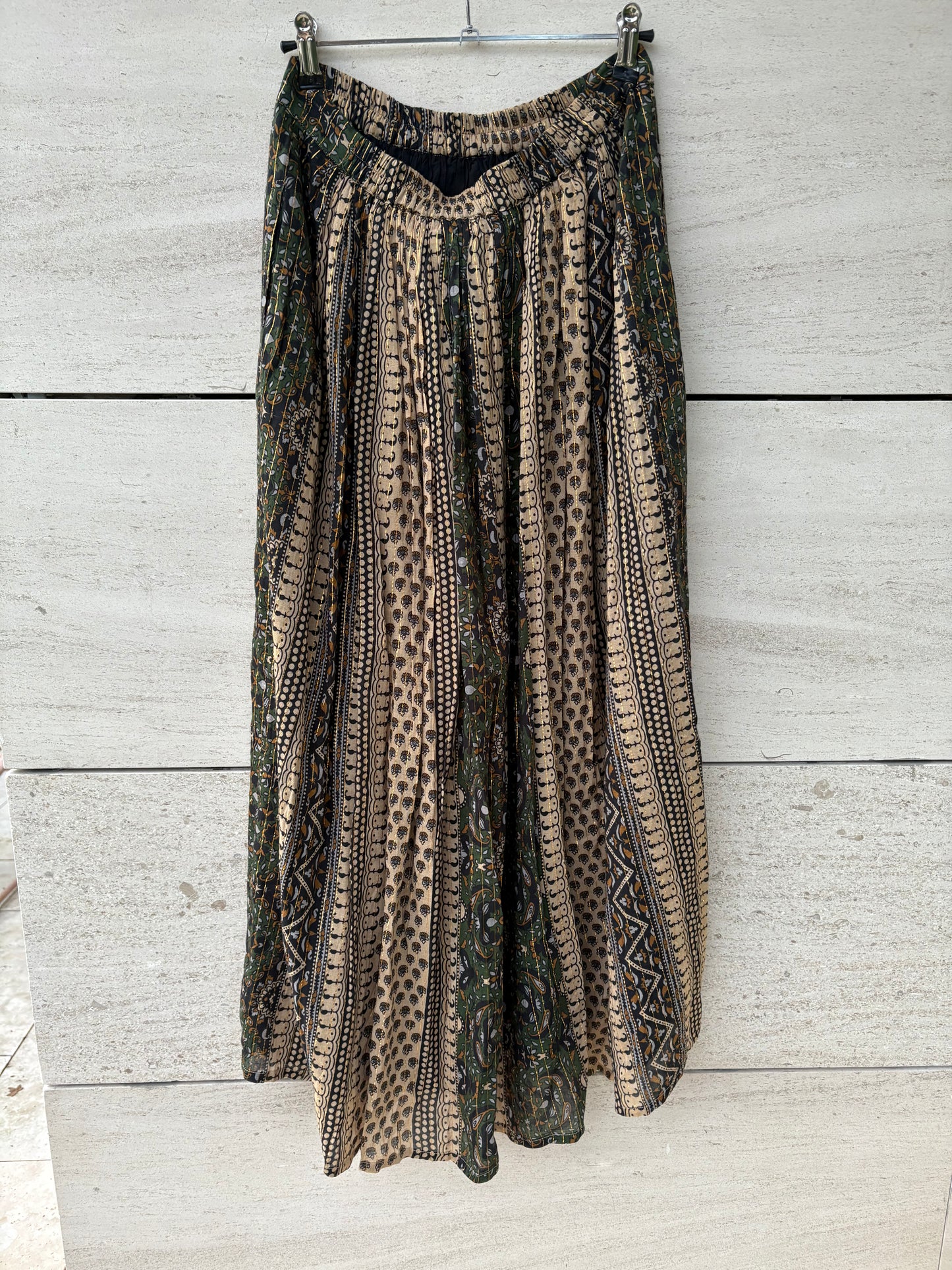 LOUIZON. Falda midi estampado