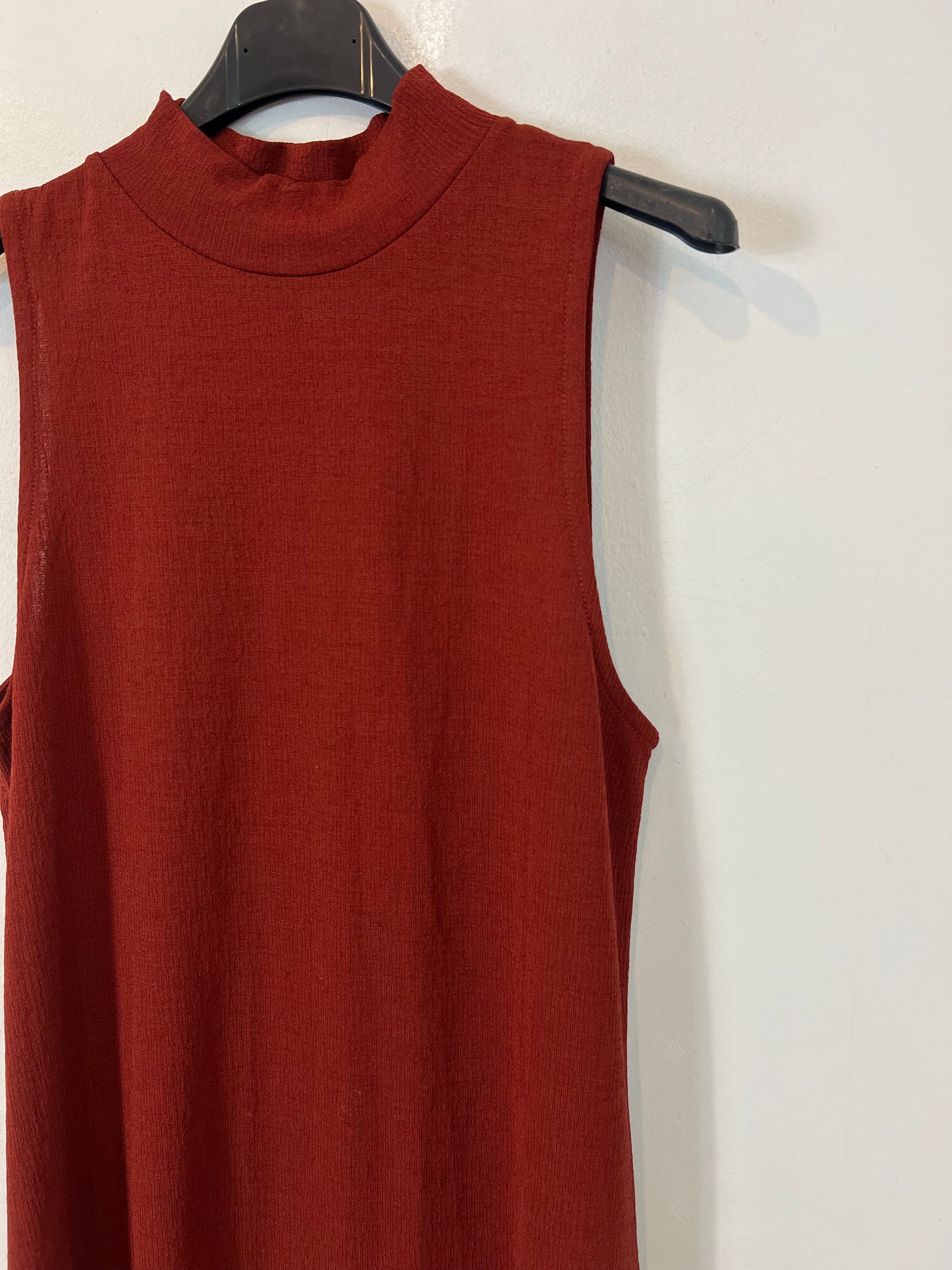 ZARA. Vestido teja botones espalda T.s
