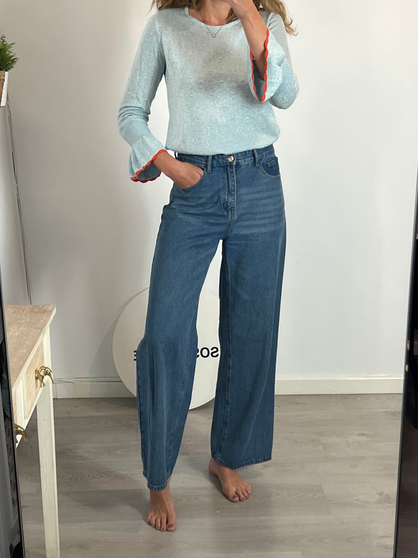 NÜMPH. Blue top with glitter threads Tm