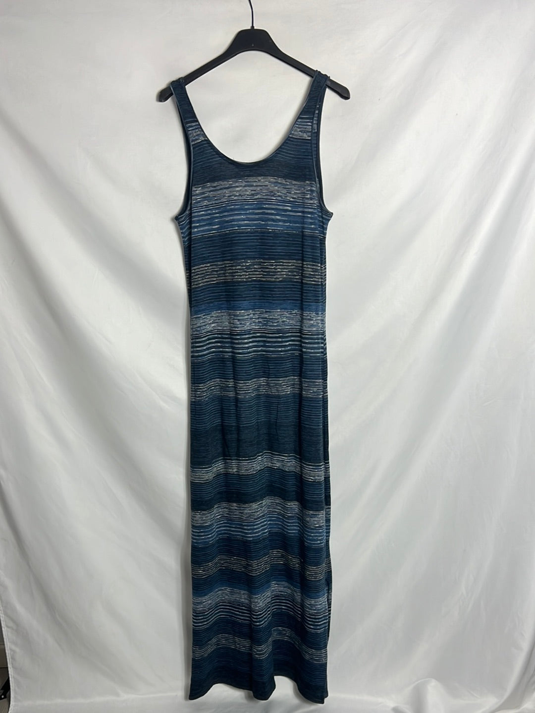 MASSIMO DUTTI. Long blue striped textured dress. TM