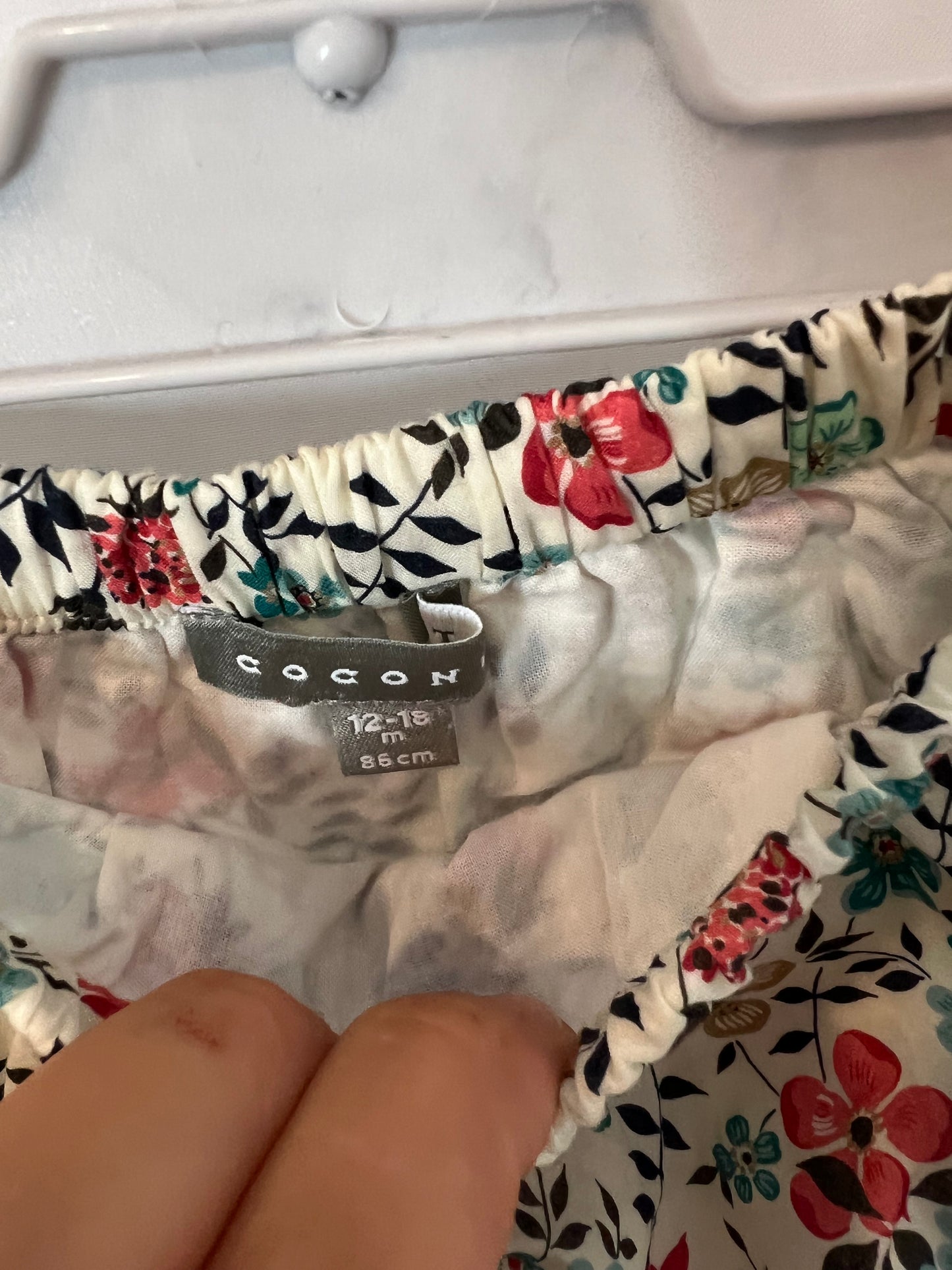 COCONUT. Vestido estampado floral. T 12-18 meses