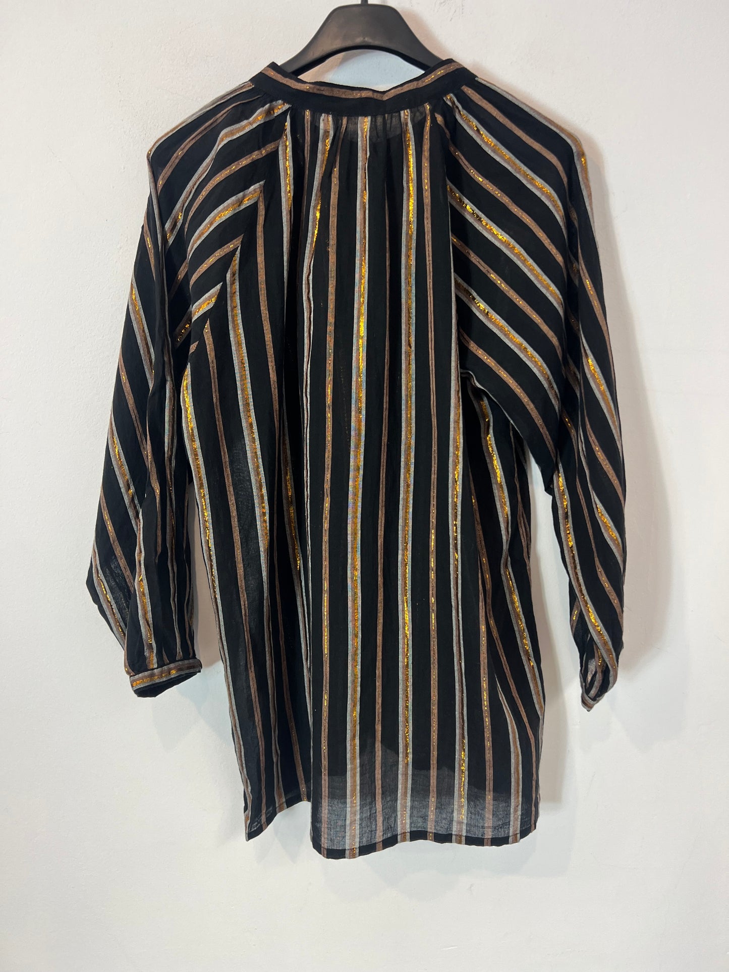 MAISON HOTEL. Black striped blouse Tu(S)