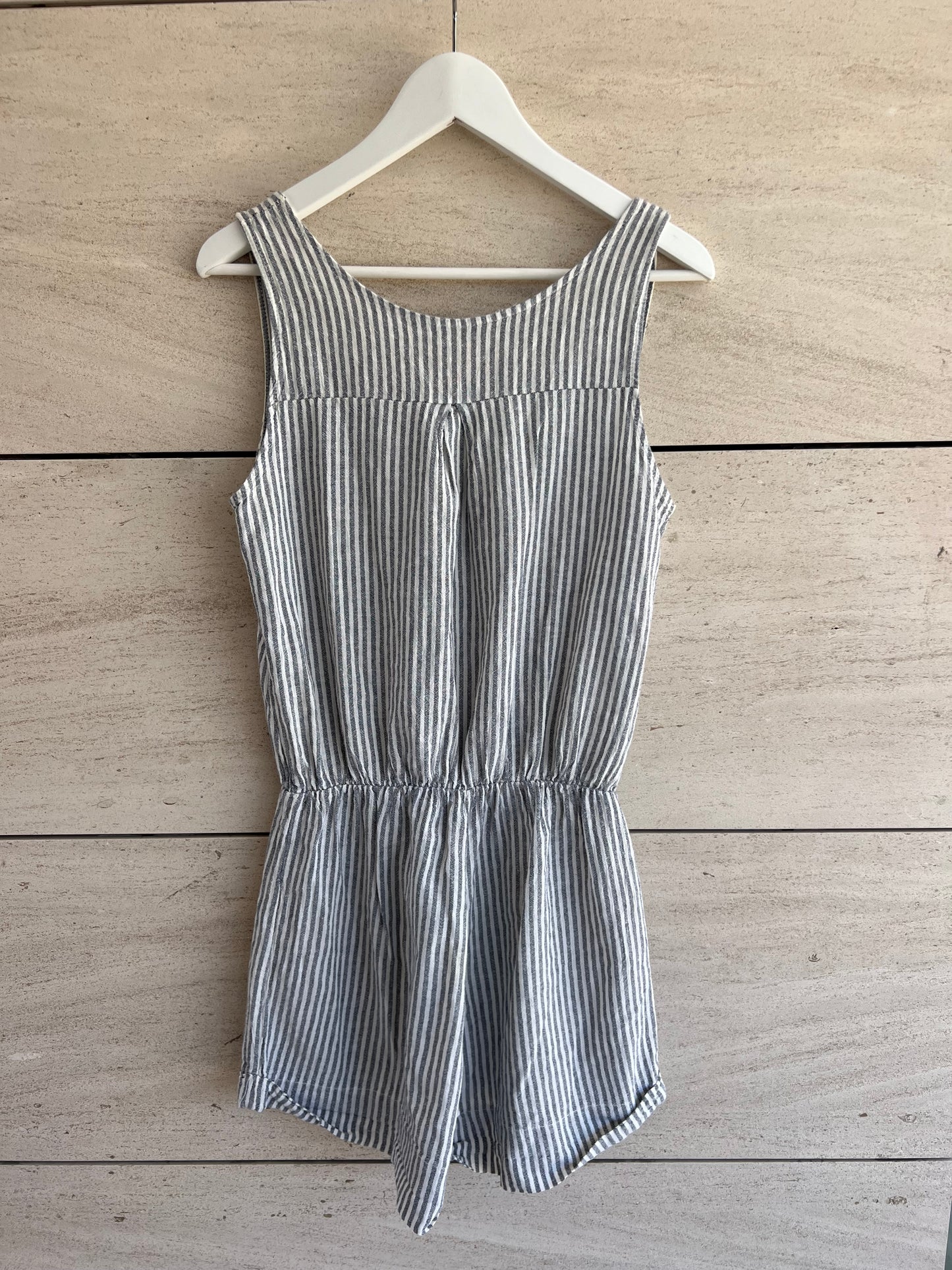 OTRAS. Mono corto rayas TU(S)