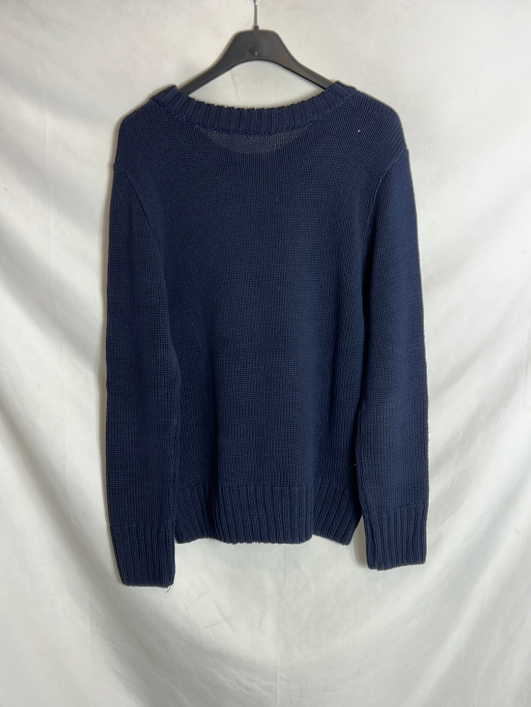 ZARA. Jersey azul letras mostaza. T L