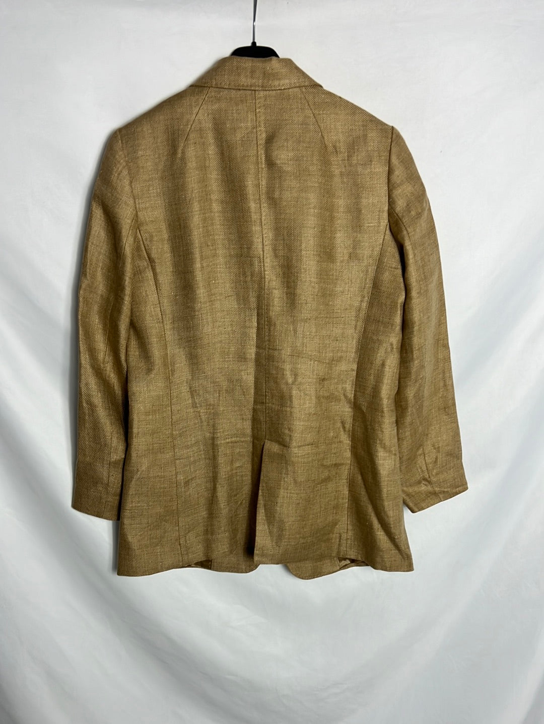 MASSIMO DUTTI. Camel-flecked linen blazer. Size 38