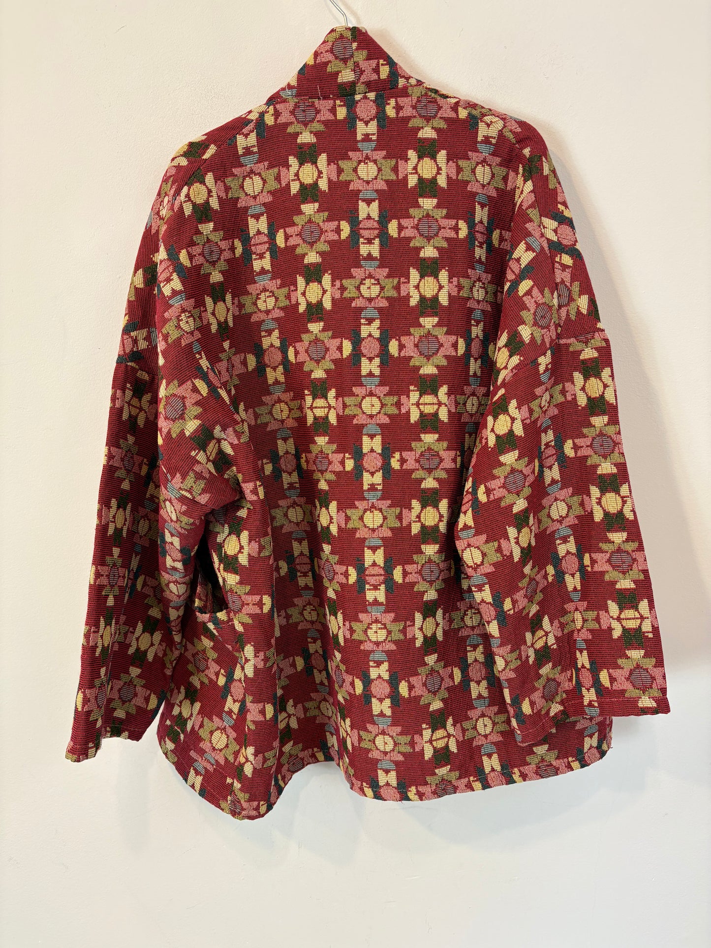 FRENCHY MADRID. Chaqueta estampada textura