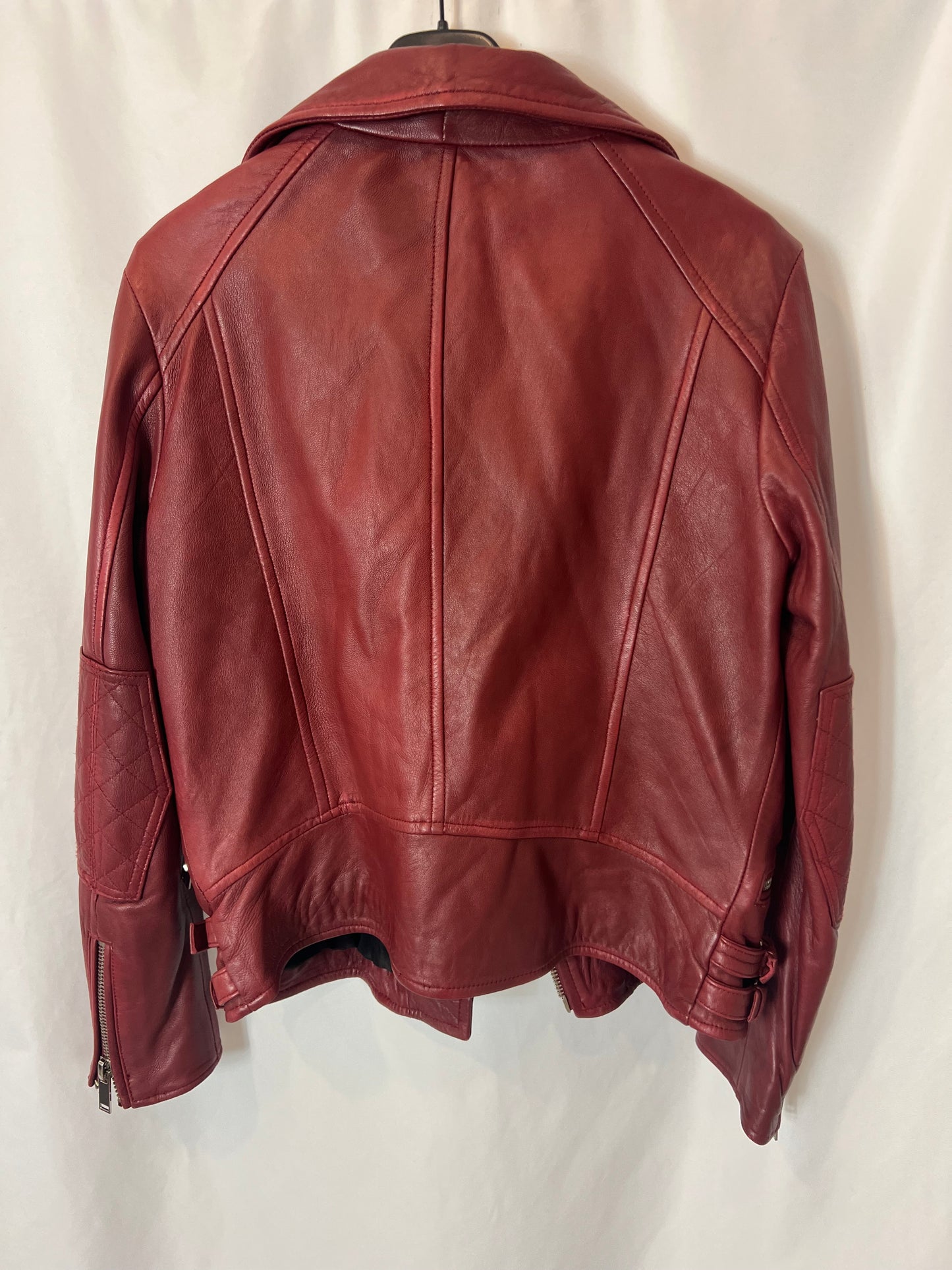 ZARA. Biker burdeos piel T.s