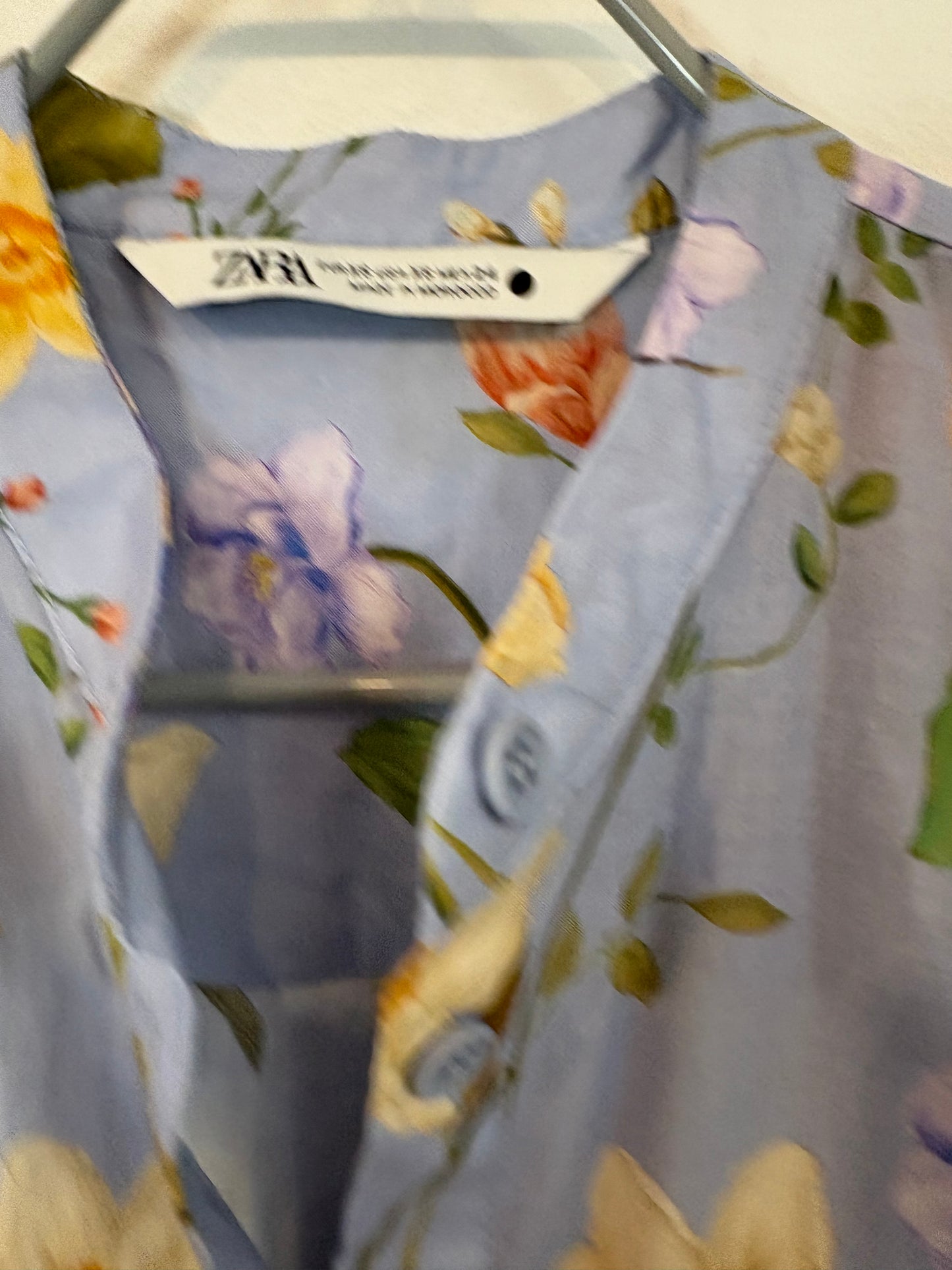 ZARA HOME. Vestido corto camsiero seda