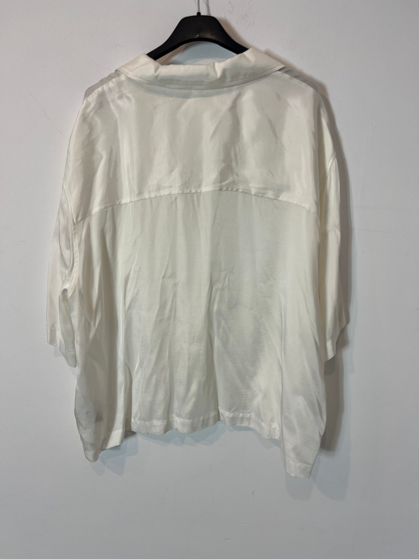 H&M. Satin pocket blouse. TL