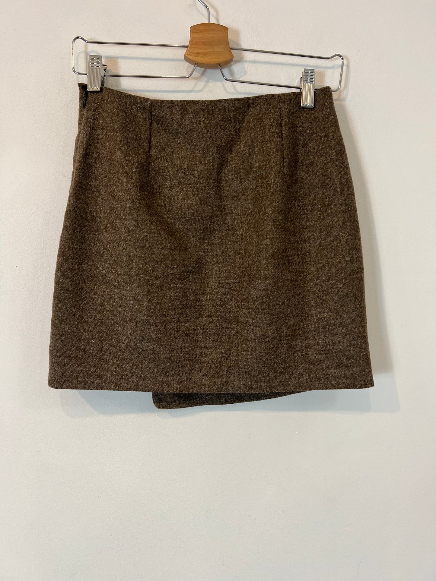 SÉZANE. Brown short skirt size 34