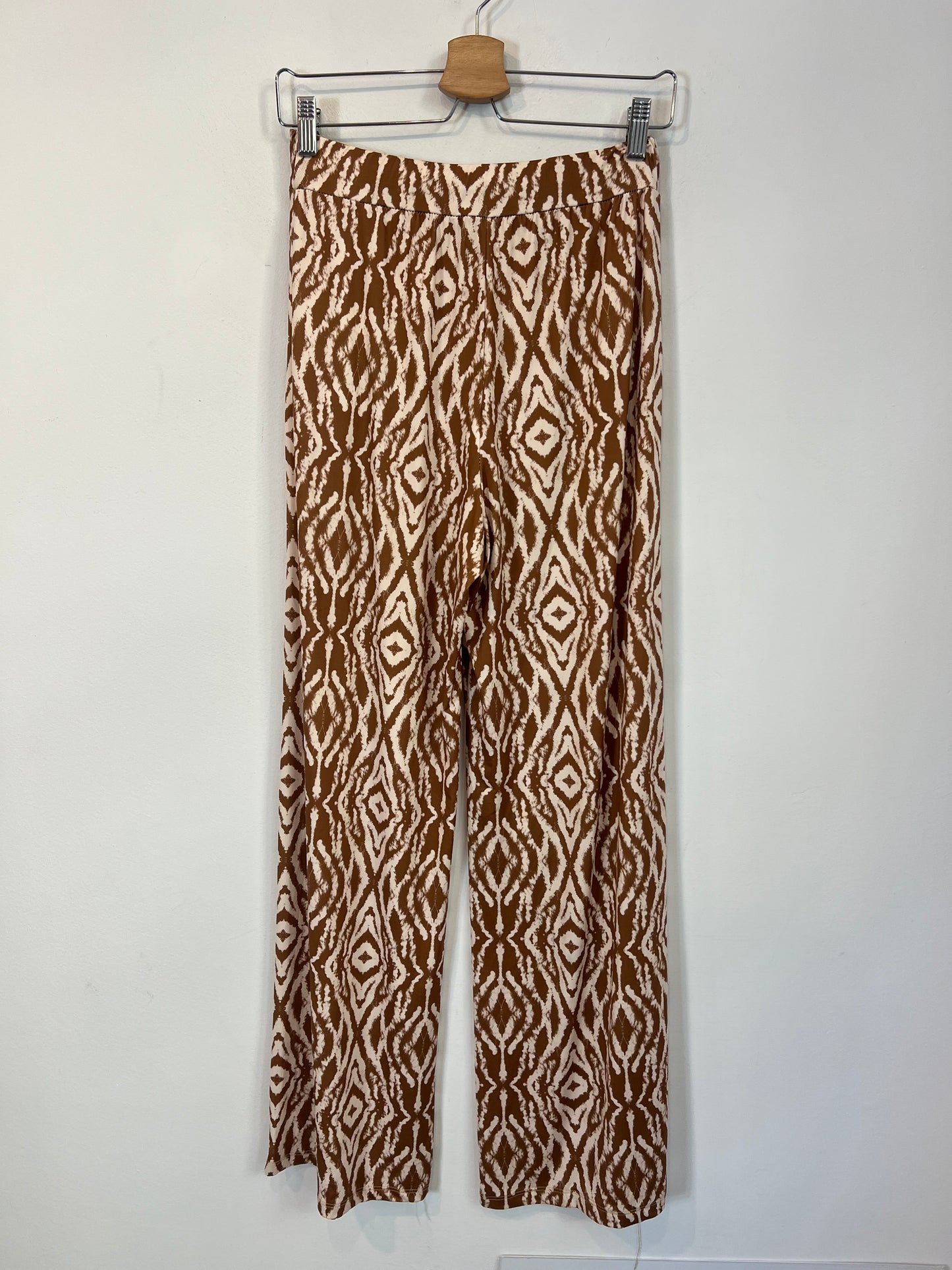 OTRAS. Pantalón beige detalles TU(s)