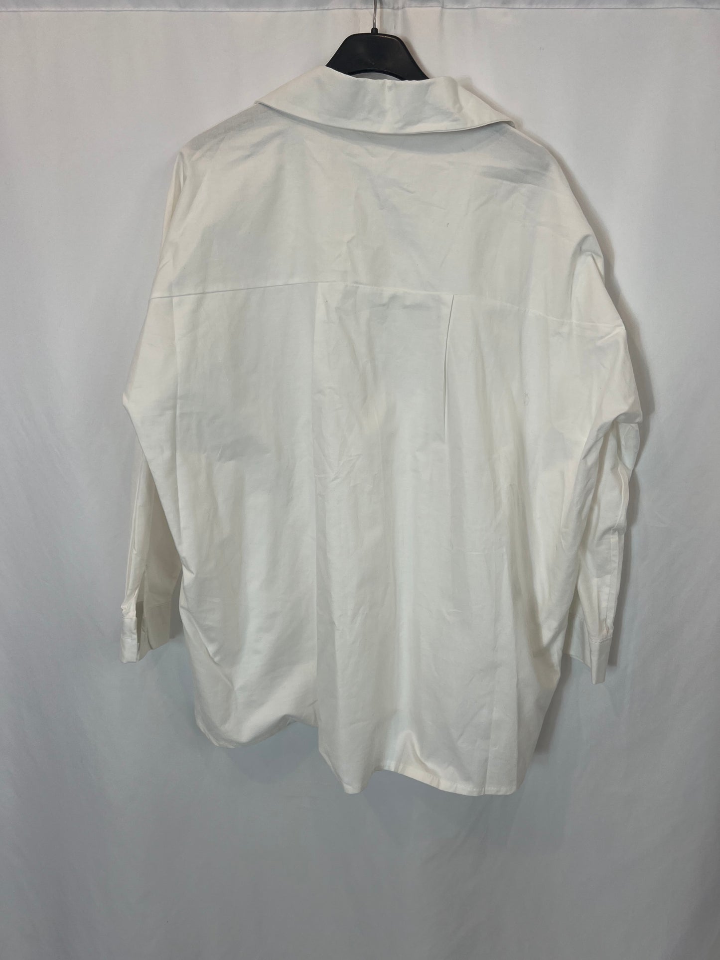 CARLOTA&CO. Camisa blanca algodón. TU (L)