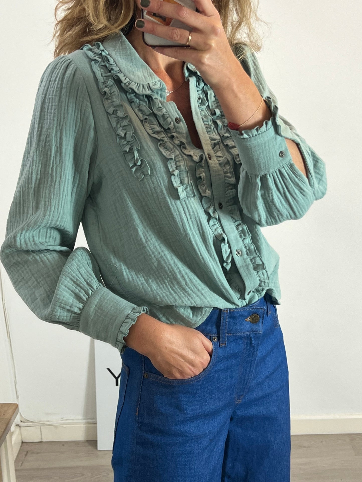 MAGNOLYA. Baby blue collar blouse S.1(s)