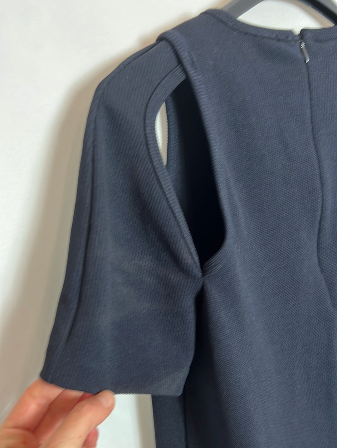 ZARA. Vestido azul cortó aperturas. T XS