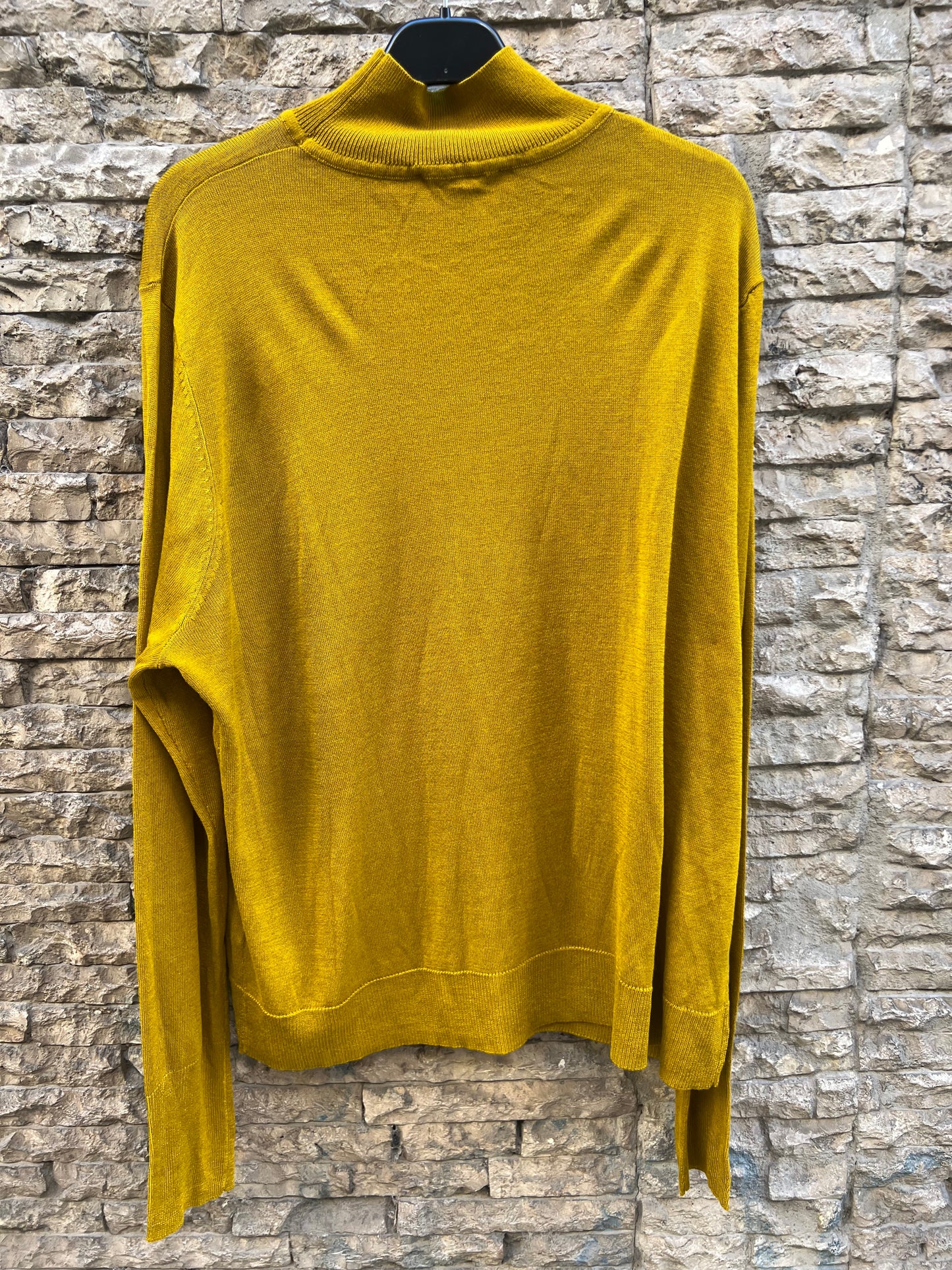 ZARA. Jersey pistacho fluido cuello perkins. T XL