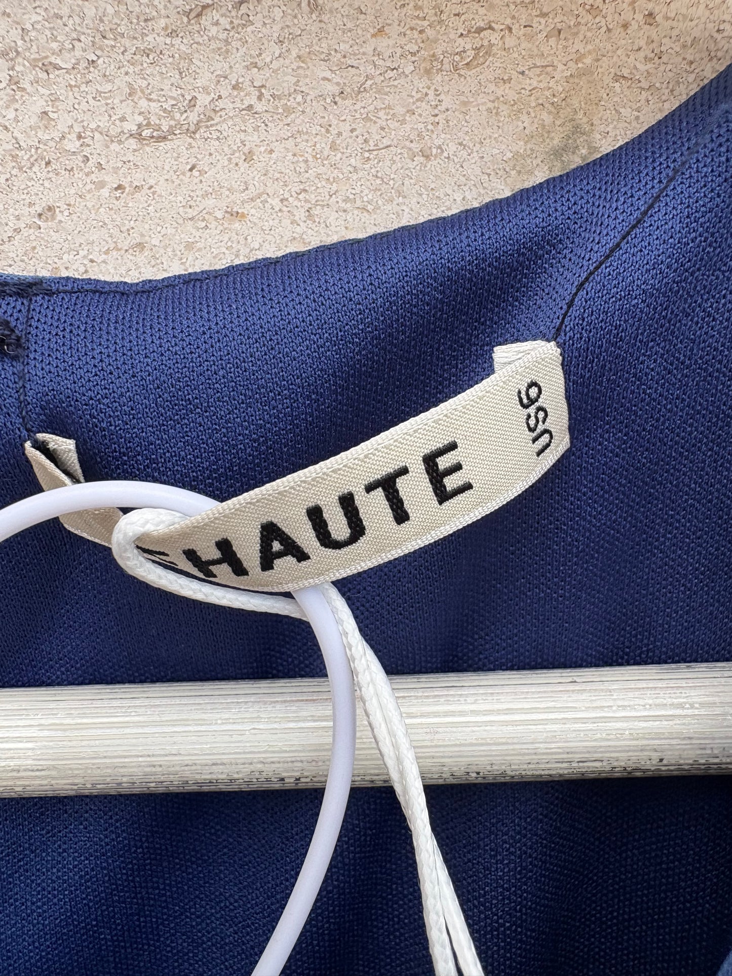 FEHAUTE. Vestido midi azul terciopelo