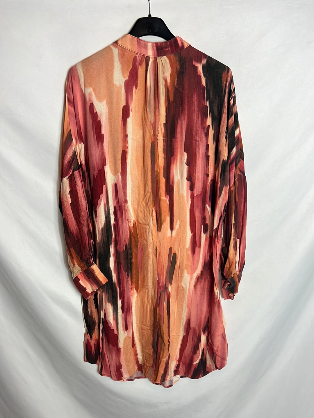 MANGO. Vestido corto camisero estampado. T XS