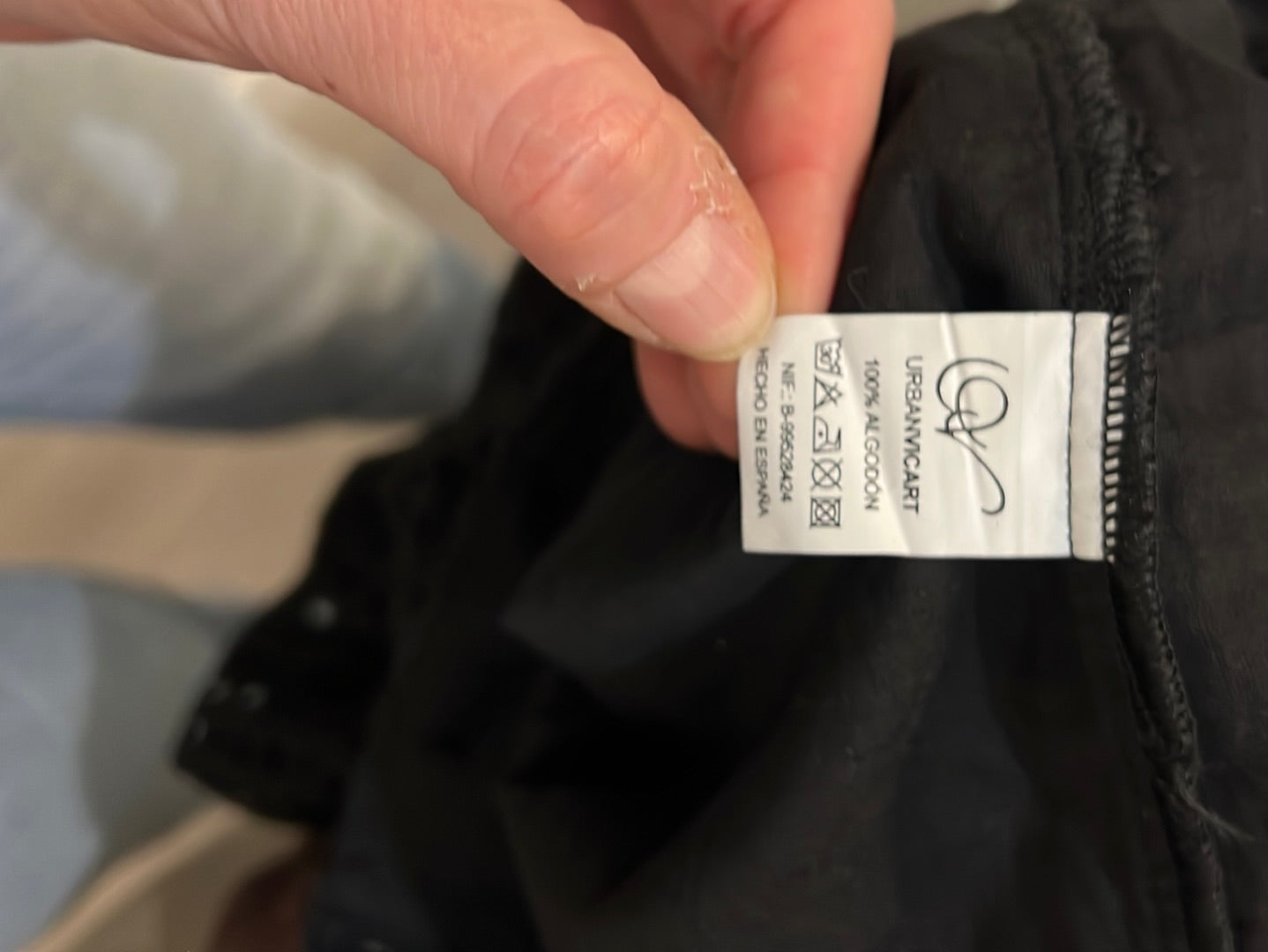 URBANVICART. Die-cut black jumpsuit TM