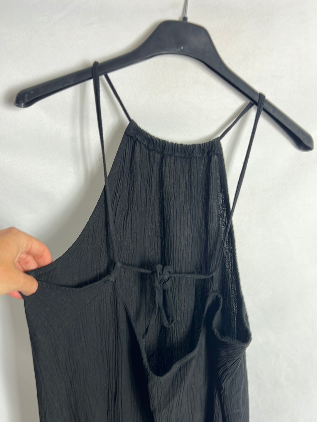 otras. Vestido largo negro textura. T S/M