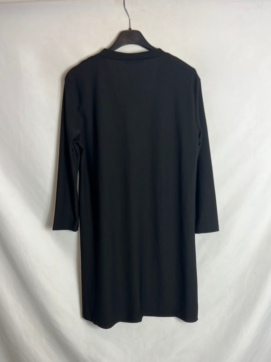 MANGO. Vestido corto negro elastico. T S
