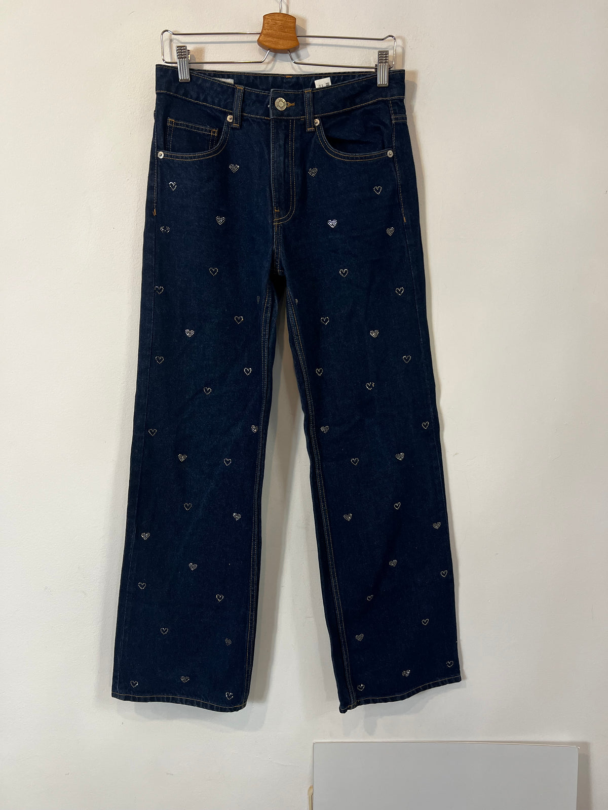 ZARA. Denim recto detalles